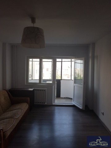 apartament-4-camere-confort-1-decomandat-in-ploiesti-zona-9-mai-marasesti-2